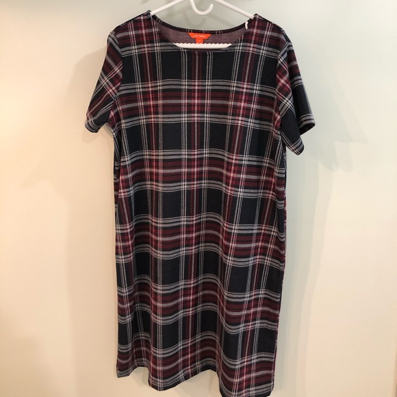 Dress - Picture 1 of 2